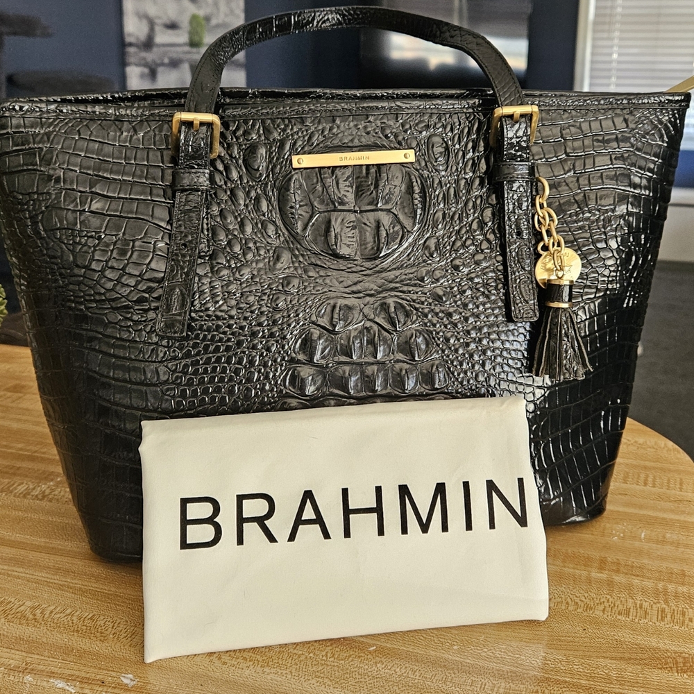 Brahmin Black Croc Embossed Women's Bag W/ Matching Checkbook Wallet
